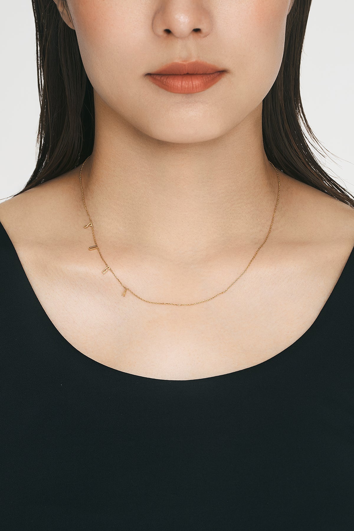 ネームネックレス｜小泉今日子デザイン監修【A beautiful name jewelry