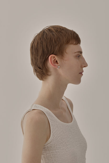 Impact “YUGAMI” Earring