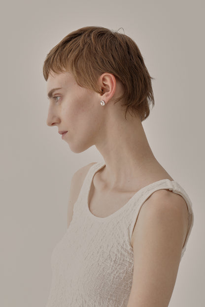 Impact “YUGAMI” Earring