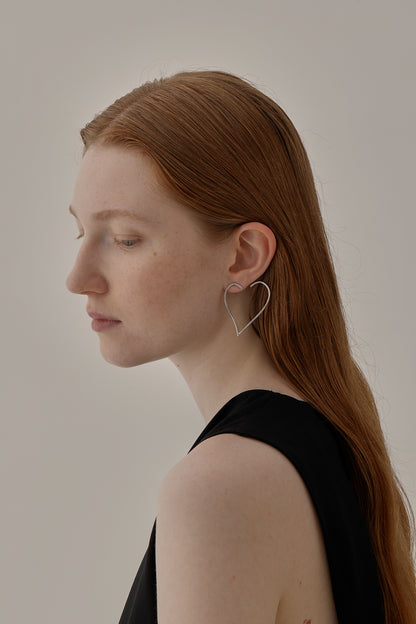 Heart pierced（L）