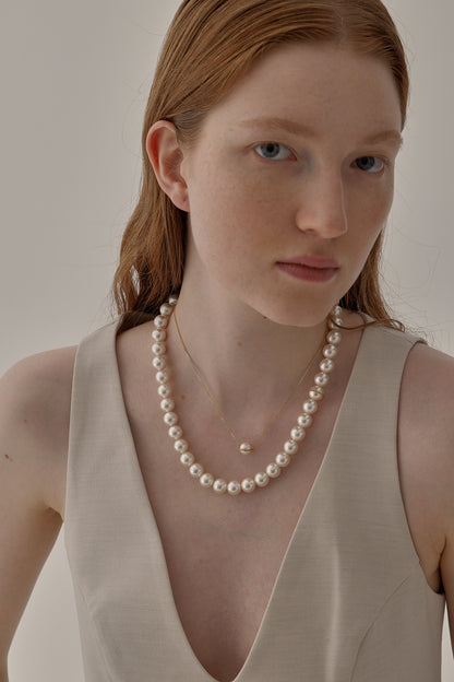 Single Pearl Necklace