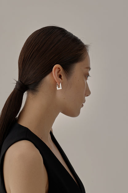 24　Every “Rectangle” Earring