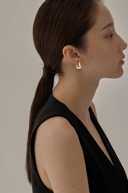 24　Every “Rectangle” Earring