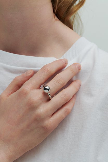 Ball Ring